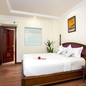 Deluxe Double Room No Window